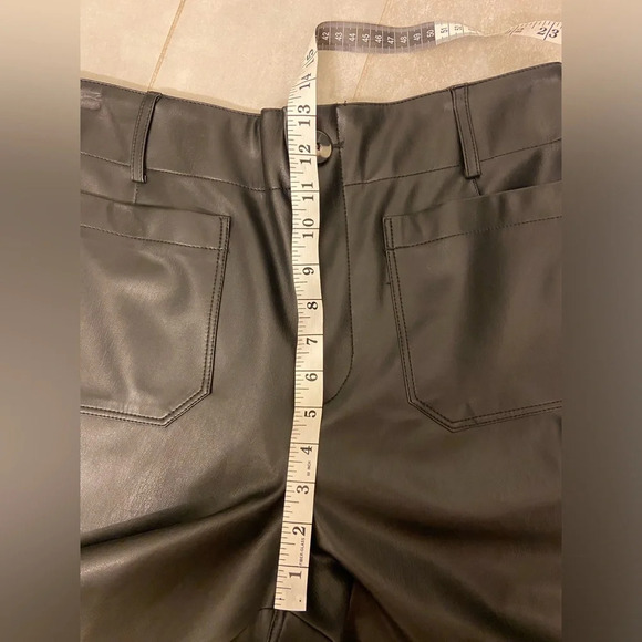 NWT Maeve The Collette Cropped Wide Leg Faux Leather Pant Black PETITE Size 31 - Picture 9 of 9